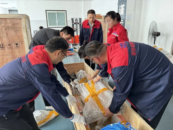 破暑前行，全員沖刺，鑄就泰斯特新速度！